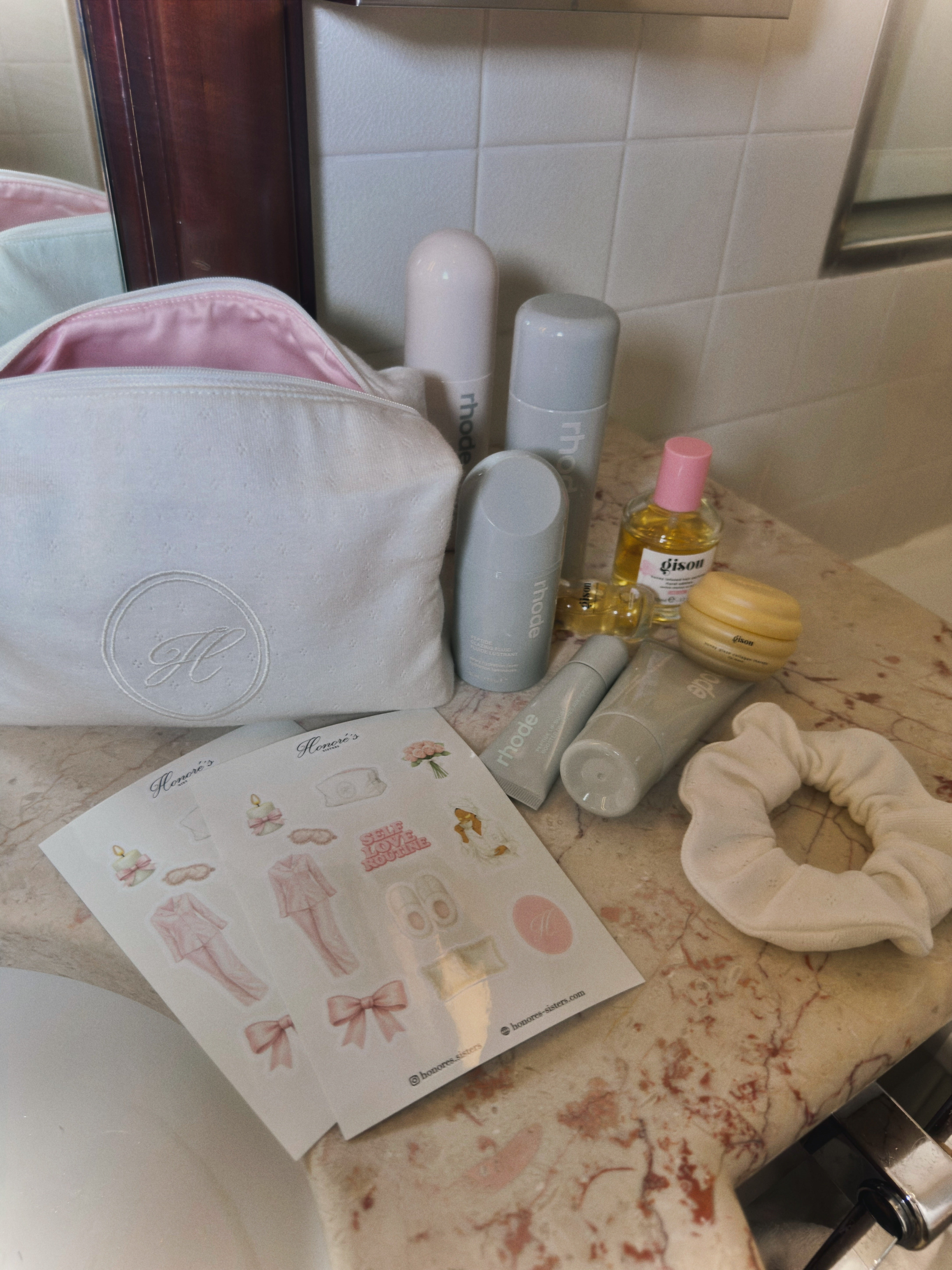 LA TROUSSE